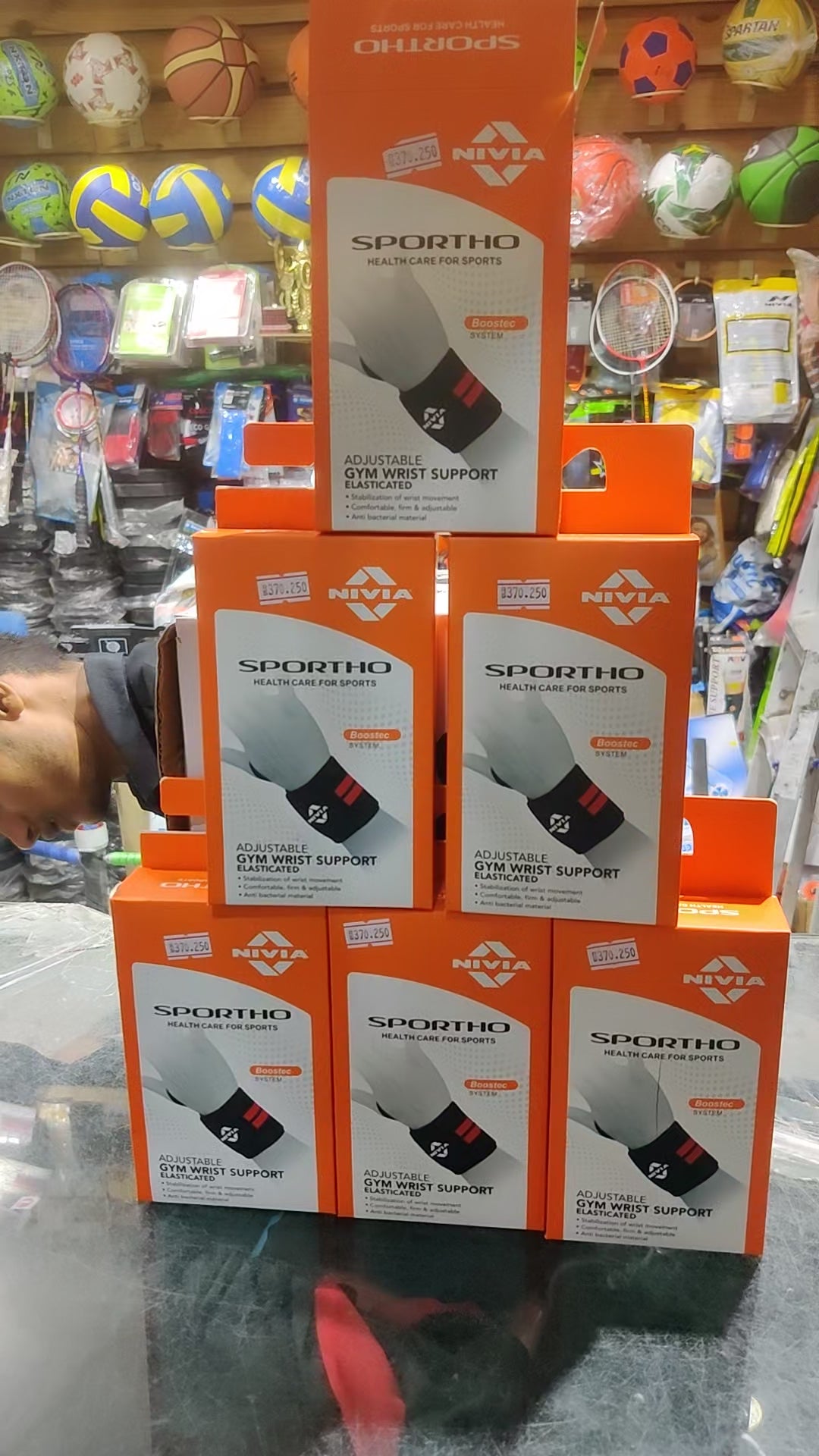 Nivia Weight Lifting Wrist Support with Thumb Loop Strap for Gym- Made of Velcro and Elastic Band for Men & Women (Red/Black)