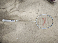 HUNDRED PREDATOR PRO 40 LBS 5U BADMINTON RACKET