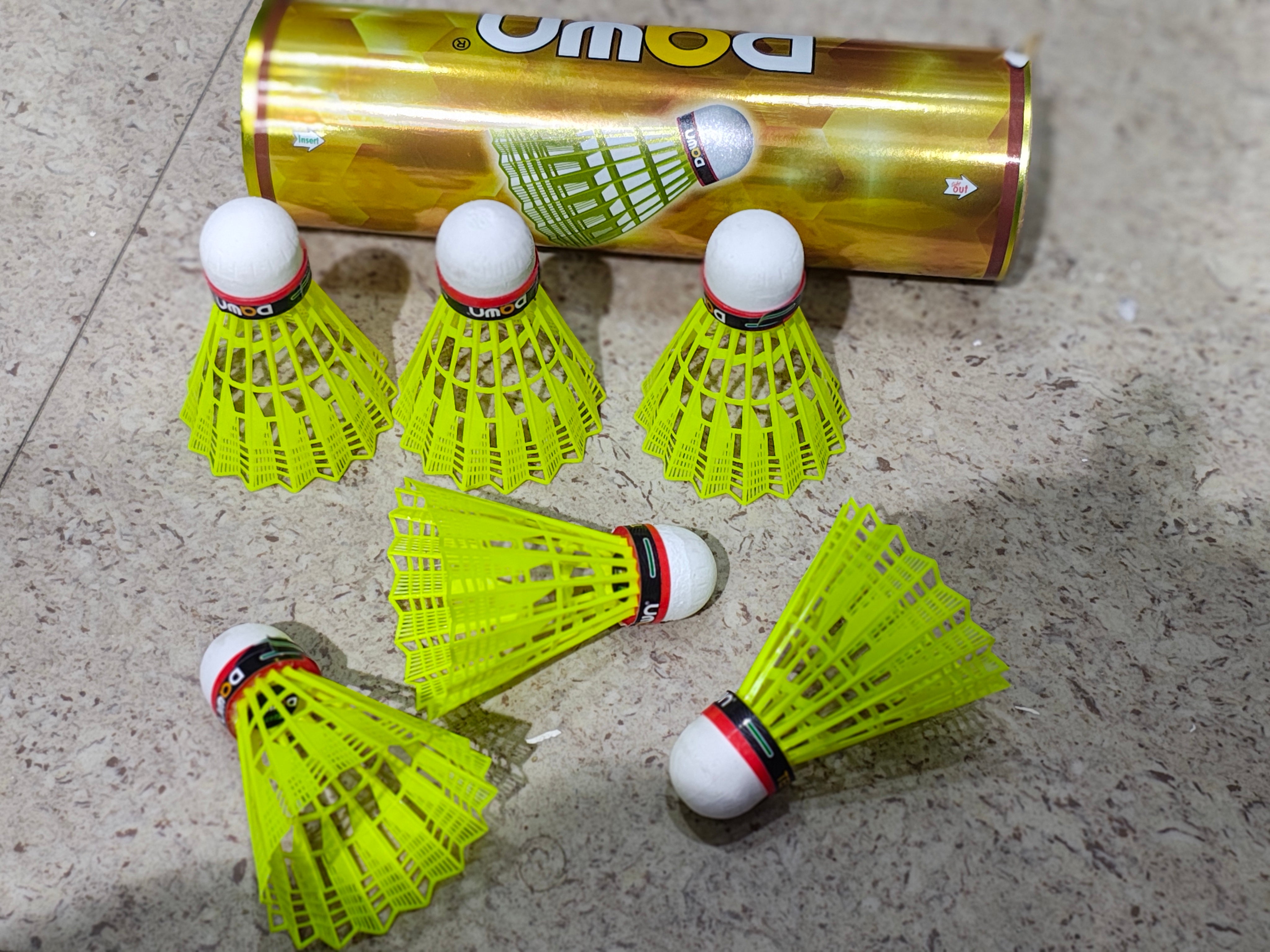 Dawn badminton shuttlecock nylon colour yellow set of 6 made in India