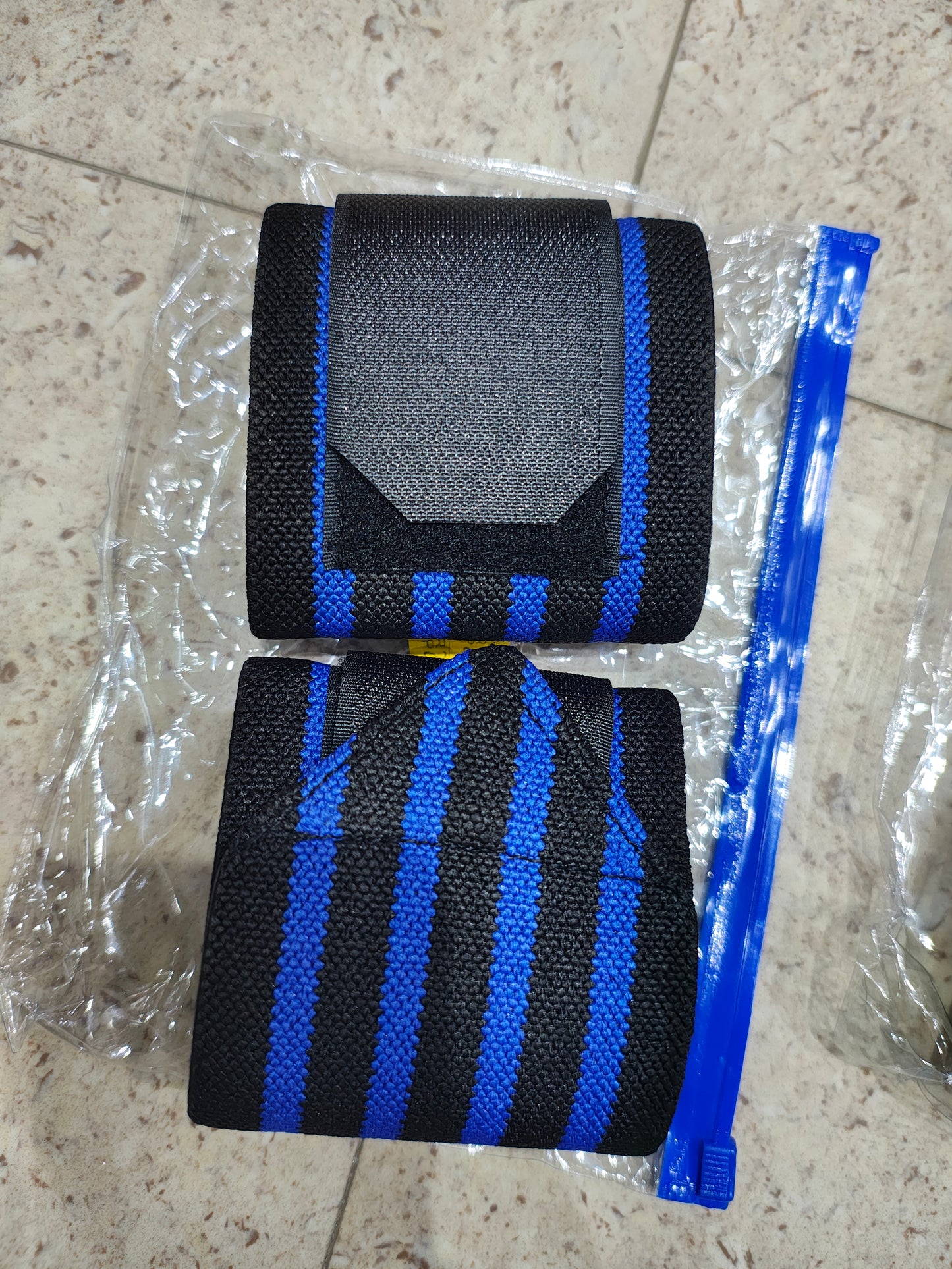 Gym Wrist Supporter for Gym Wrist Band for Men Gym & Women