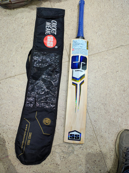 SS STRIKER SIZE 6 KASHMIRI WILLOW BAT