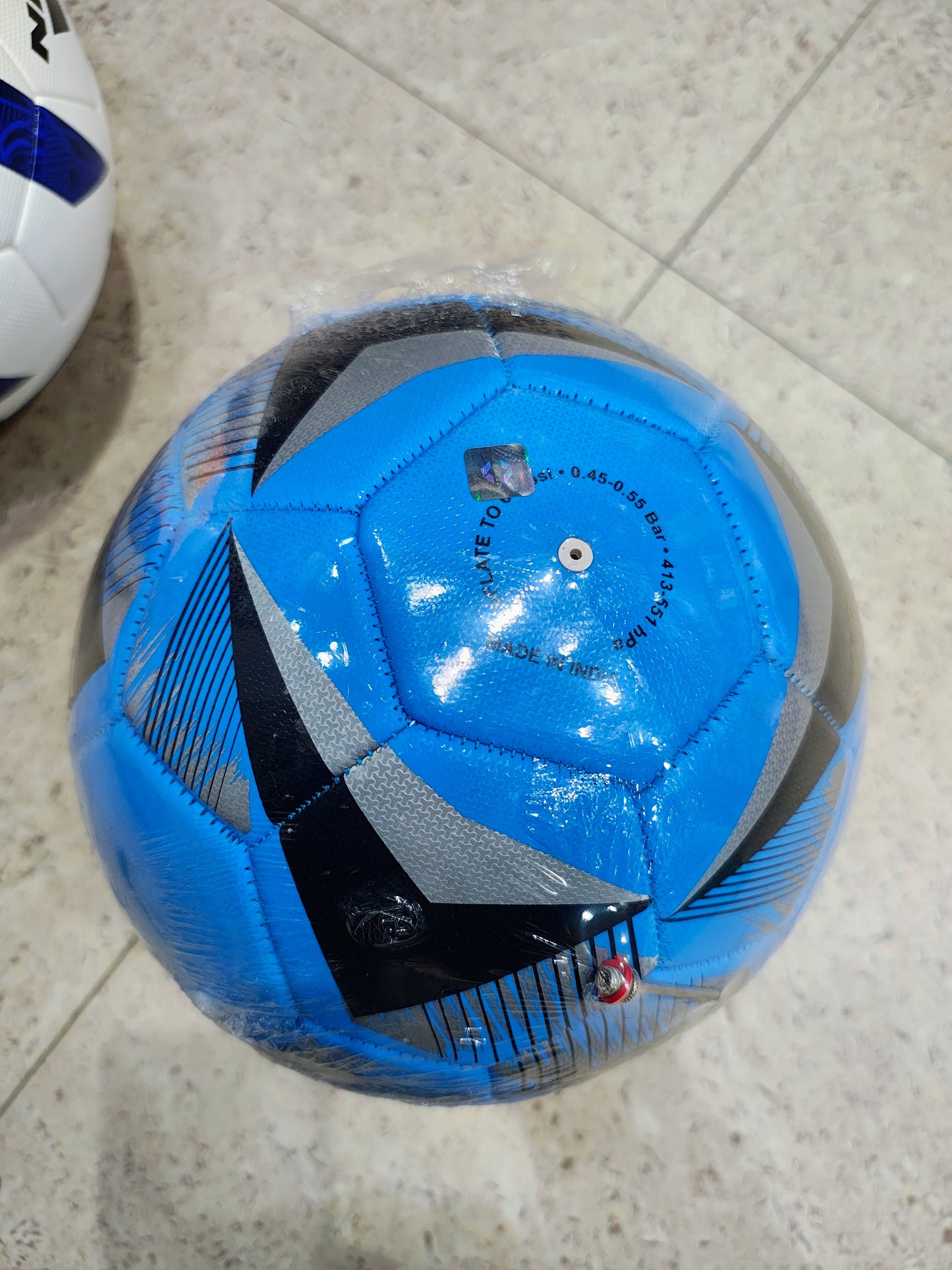 Nivia Air Strike Football