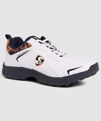 SG savage cricket stud shoes
